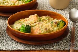 鮭とブロッコリーの青のりグラタン