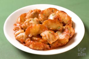 濃厚トマトクリーム鶏ポテチーズ