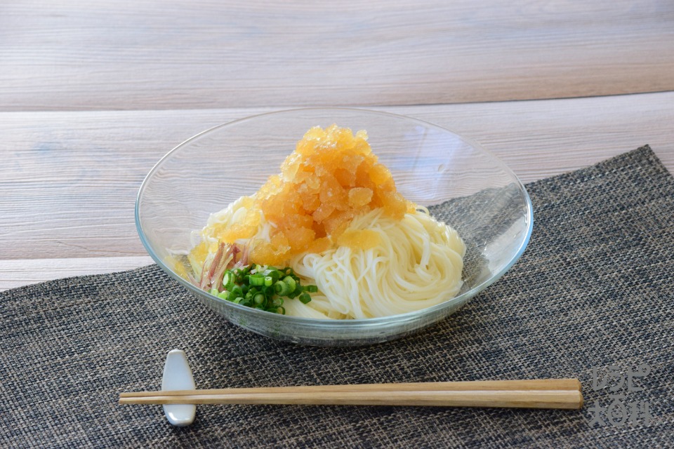 氷みぞれつゆ　かつおだしそうめん(そうめん+「氷みぞれつゆ」かつおだしを使ったレシピ)