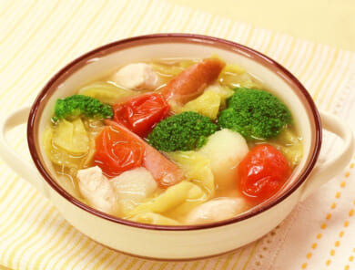 新玉ねぎ、新キャベツ、菜の花。 心もカラダも温まる 春野菜スープレシピ