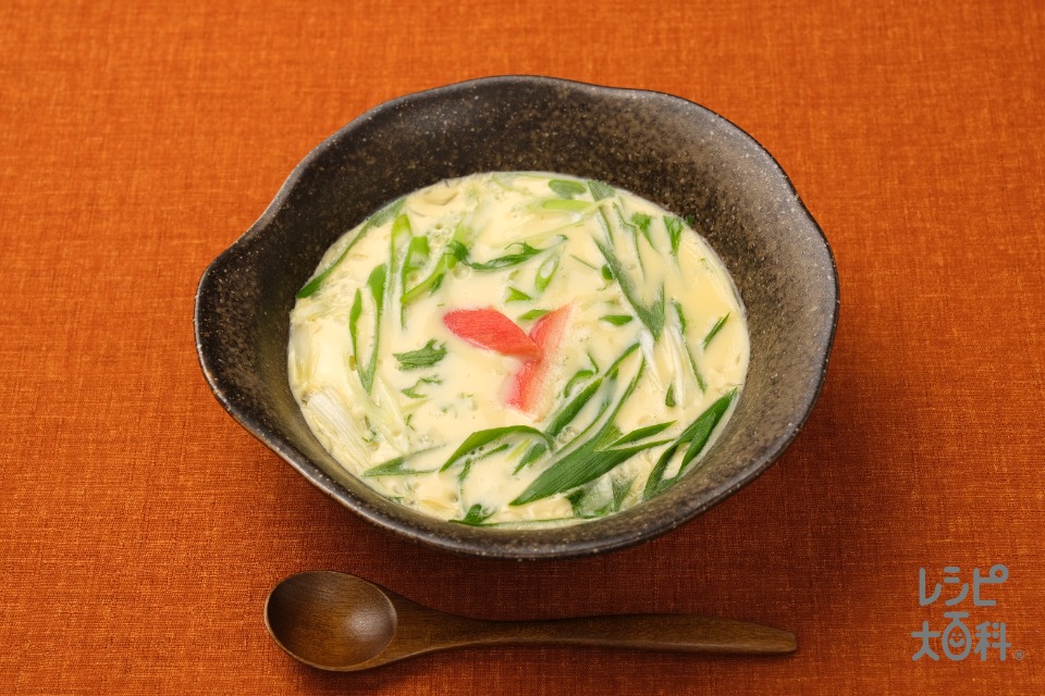簡単！水菜とねぎの茶わん蒸し(卵+「鍋キューブ」鶏だし・うま塩を使ったレシピ)