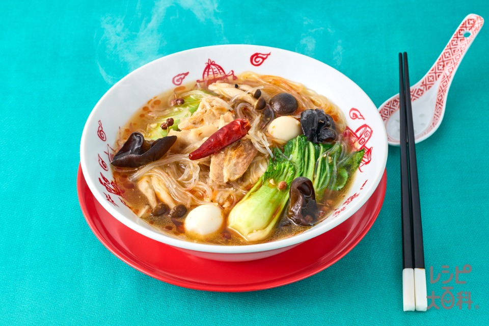 香味広がる！しびれ麻辣湯(豚バラ薄切り肉+チンゲン菜を使ったレシピ)