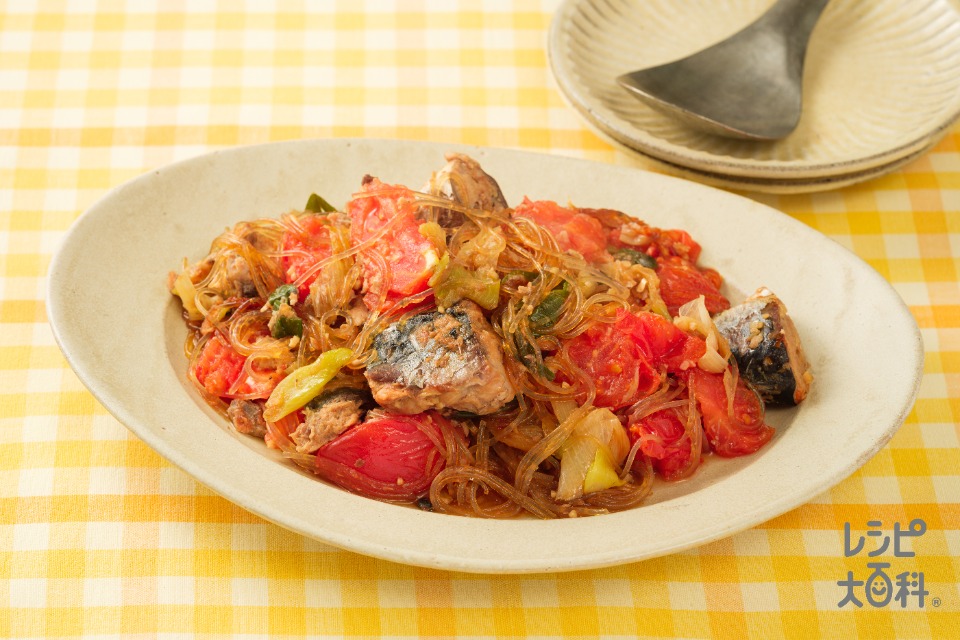 サバ缶と春雨トマトのオイスターソース煮(さば水煮缶+トマトを使ったレシピ)