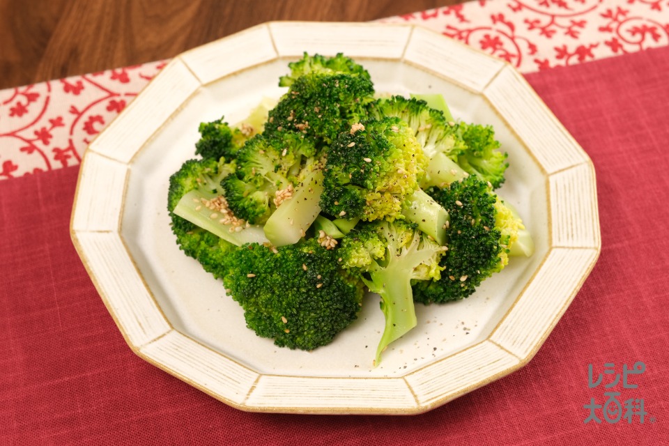 レンチンぱくぱく中華ブロッコリー(ブロッコリー+いり白ごまを使ったレシピ)