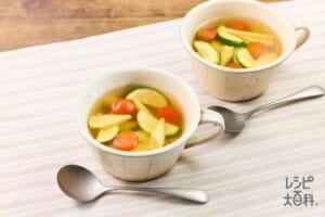 スパイス香る　夏野菜カレースープ